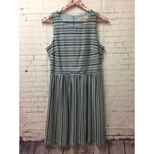 Ann Taylor LOFT Women’s Size M Sleeveless Dress